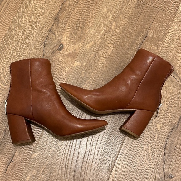 Size 5 - Steve Madden Women's Cognac Booties - Picture 1 of 13